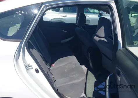 2013 Toyota Prius Three из США, поврежденный, VIN JTDKN3DU9D5553814